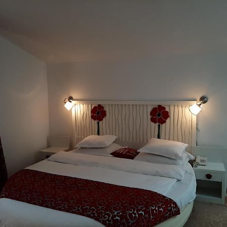 Hotel Condor Oravita Eksteriør billede