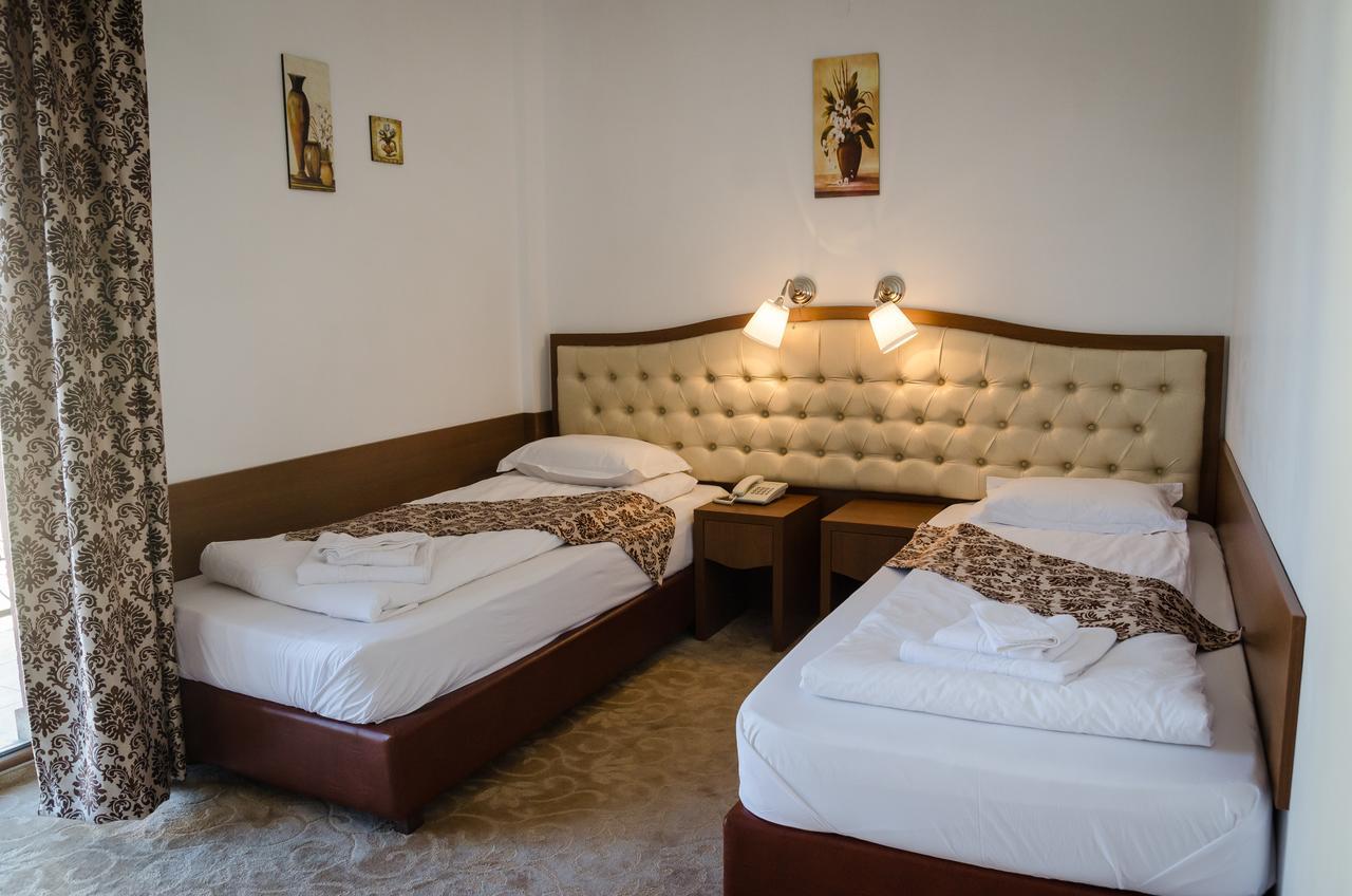 Hotel Condor Oravita Værelse billede